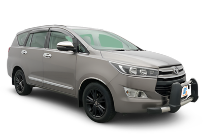 Toyota Innova Crysta-img
